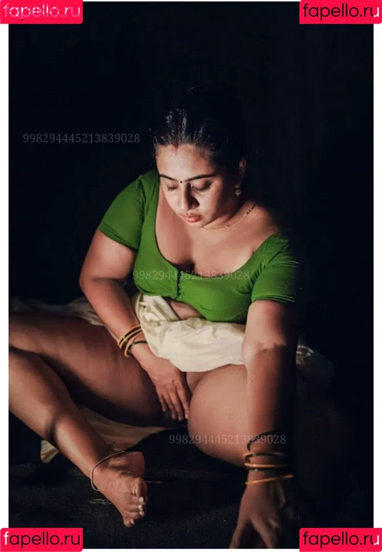 Nila Nambiar Onlyfans Photo Gallery 