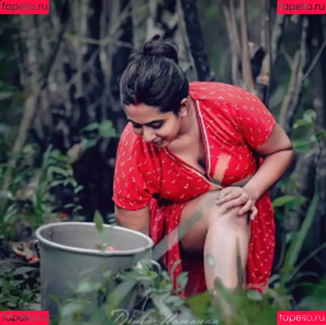 Nila Nambiar Onlyfans Photo Gallery 