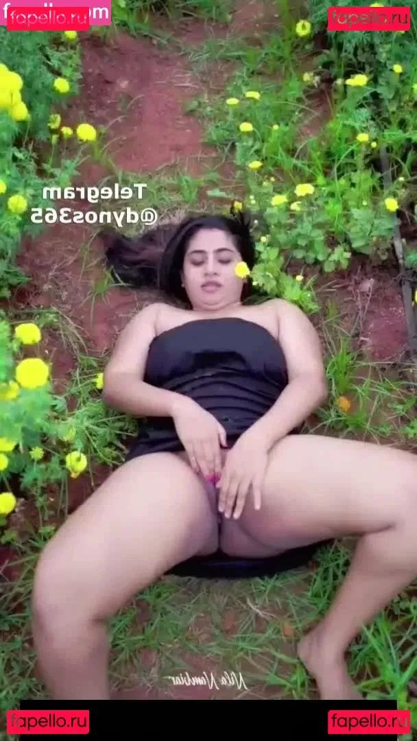 Nila Nambiar Onlyfans Photo Gallery 