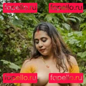 Nila Nambiar Onlyfans Photo Gallery 