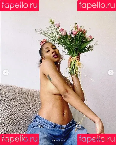 Tantric Tee Onlyfans Photo Gallery 