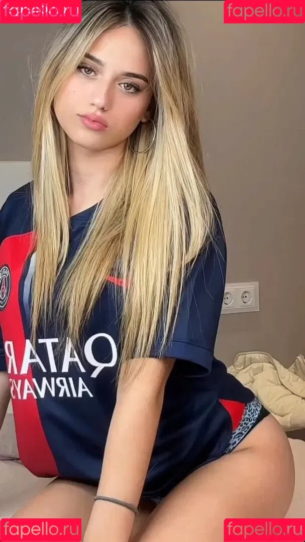 Adriianaasz Onlyfans Photo Gallery 