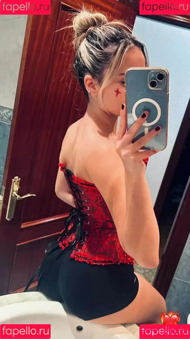 Adriianaasz Onlyfans Photo Gallery 