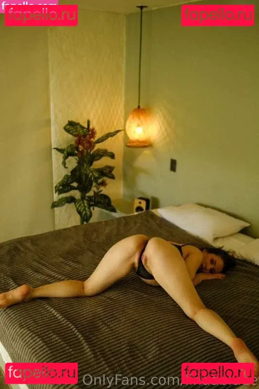 lindabluee Onlyfans Photo Gallery 