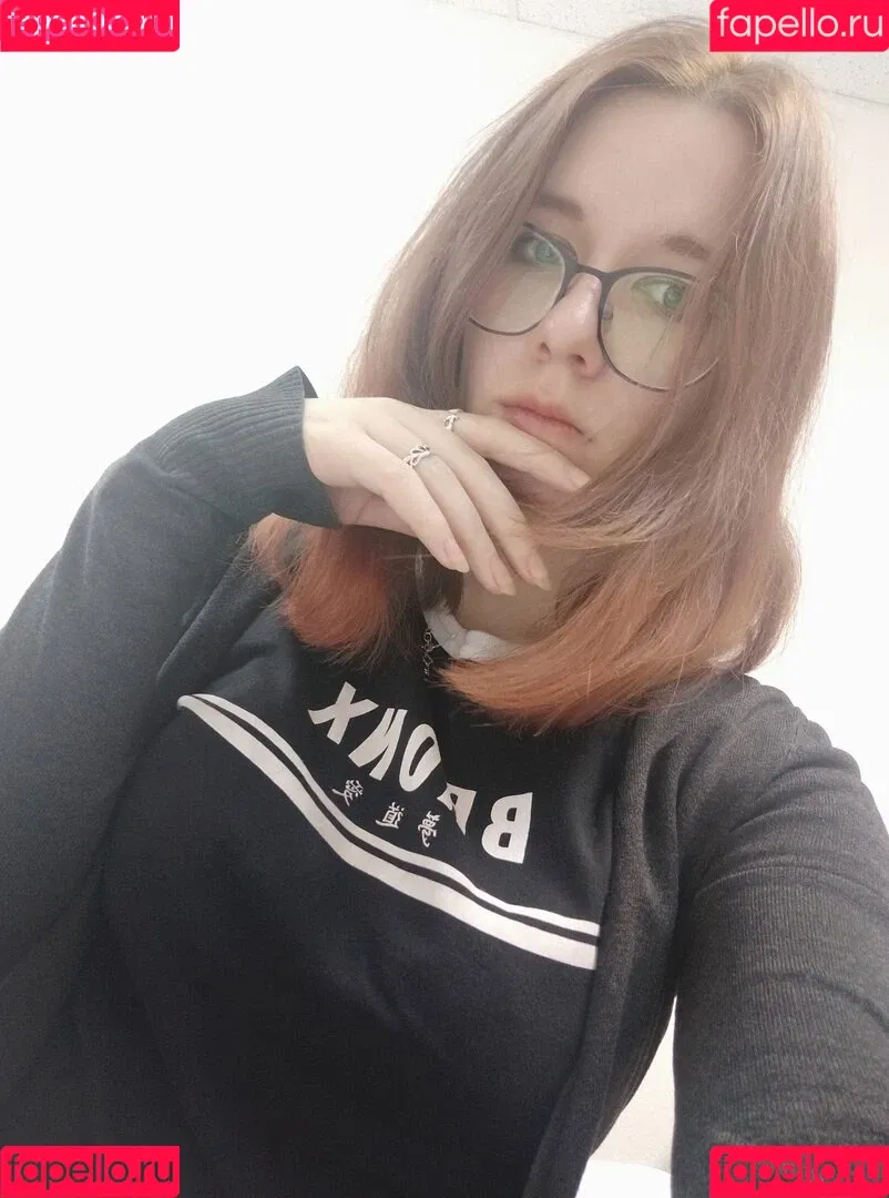 lapkieruni Onlyfans Photo Gallery 