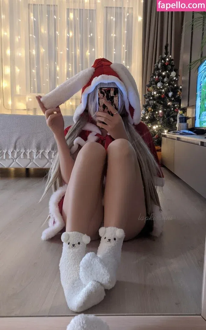 lapkieruni Onlyfans Photo Gallery 