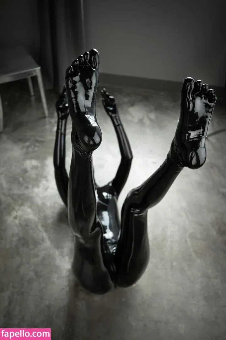 Ravyn Alexa Onlyfans Photo Gallery 