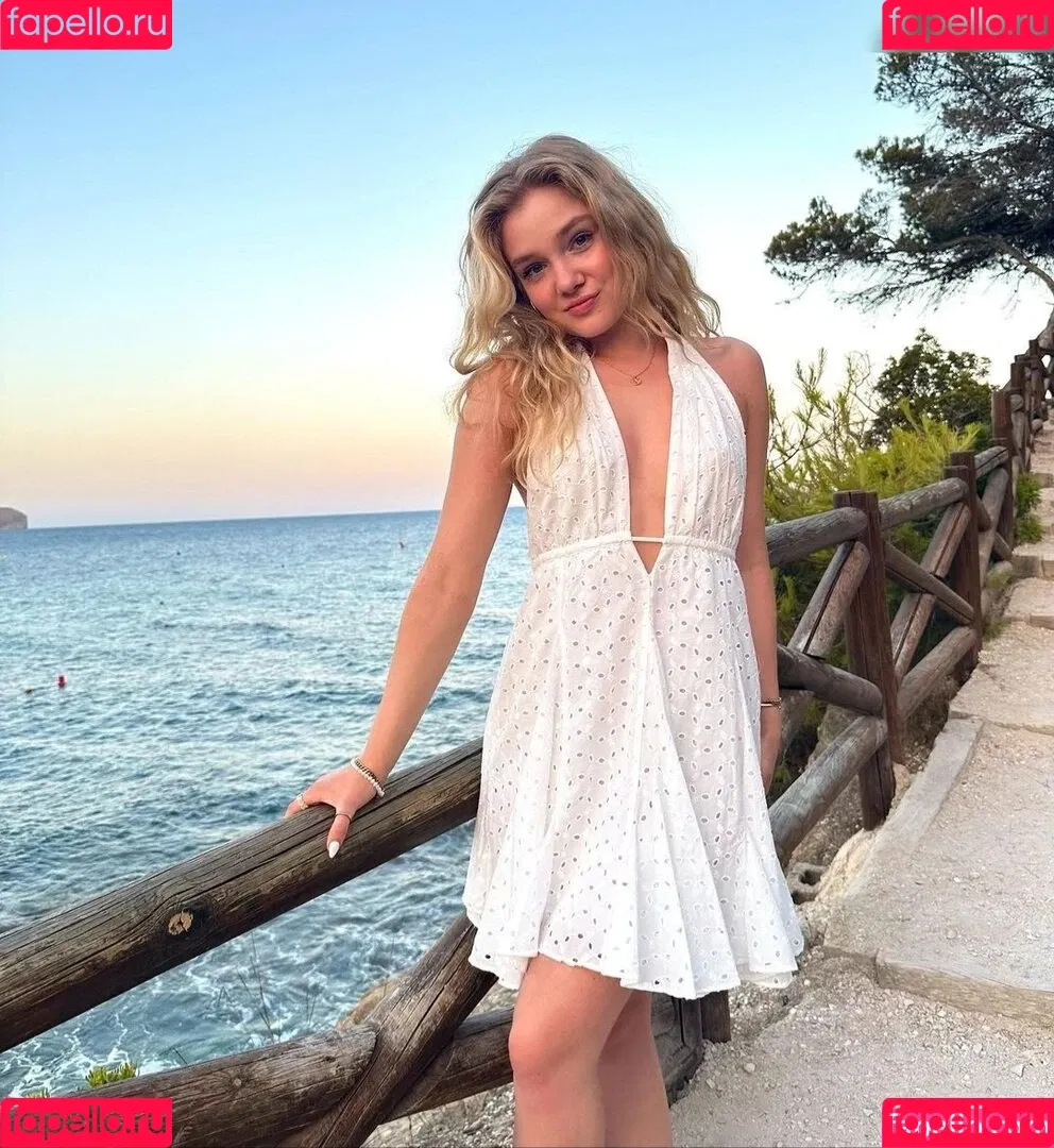 Chiara Tews Onlyfans Photo Gallery 