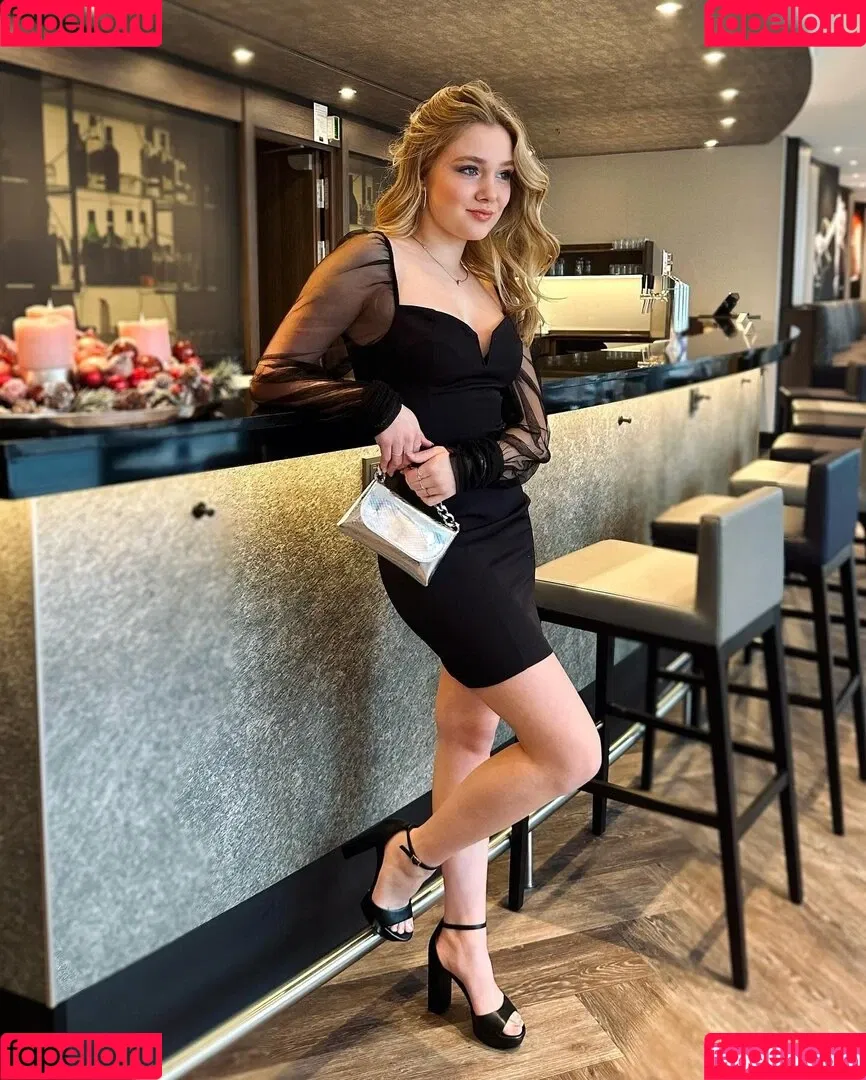 Chiara Tews Onlyfans Photo Gallery 