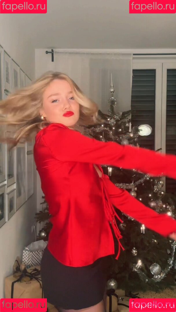 Chiara Tews Onlyfans Photo Gallery 