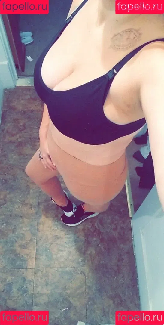 Feline Anchor Onlyfans Photo Gallery 