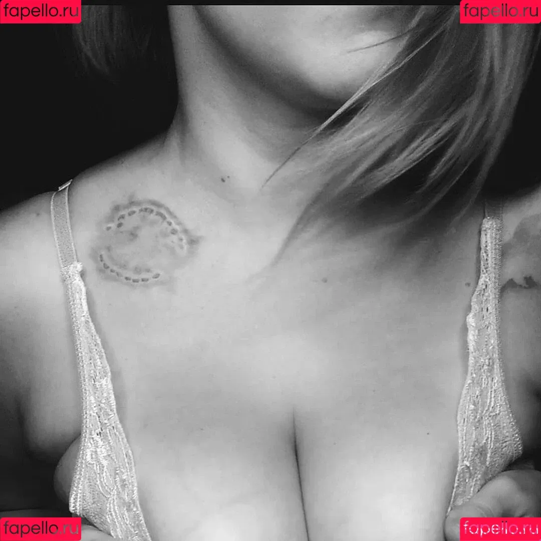 Feline Anchor Onlyfans Photo Gallery 