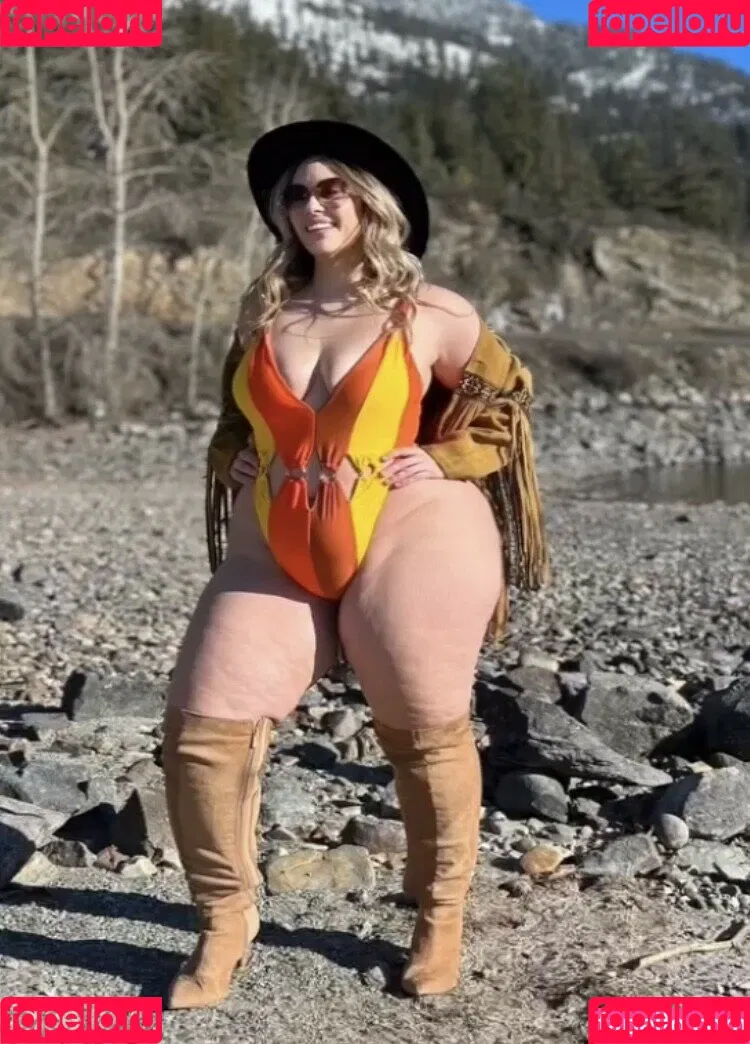 Emma St. James Onlyfans Photo Gallery 