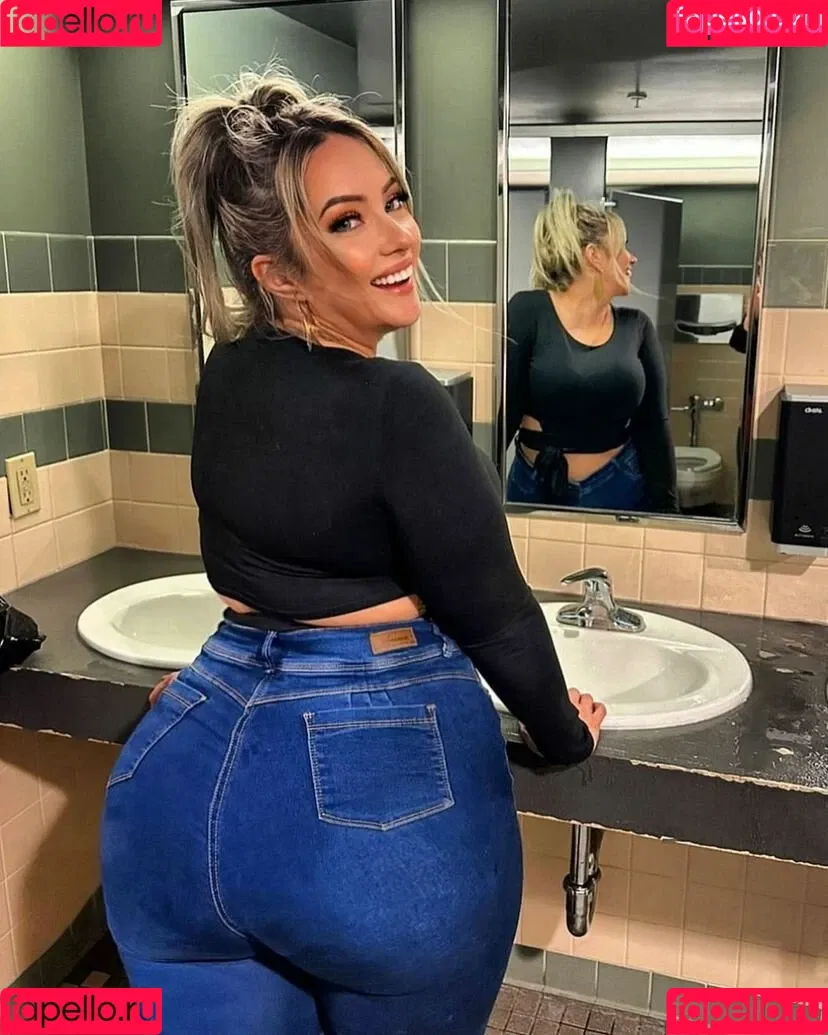 Emma St. James Onlyfans Photo Gallery 