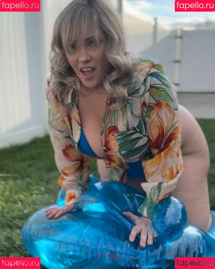 Emma St. James Onlyfans Photo Gallery 