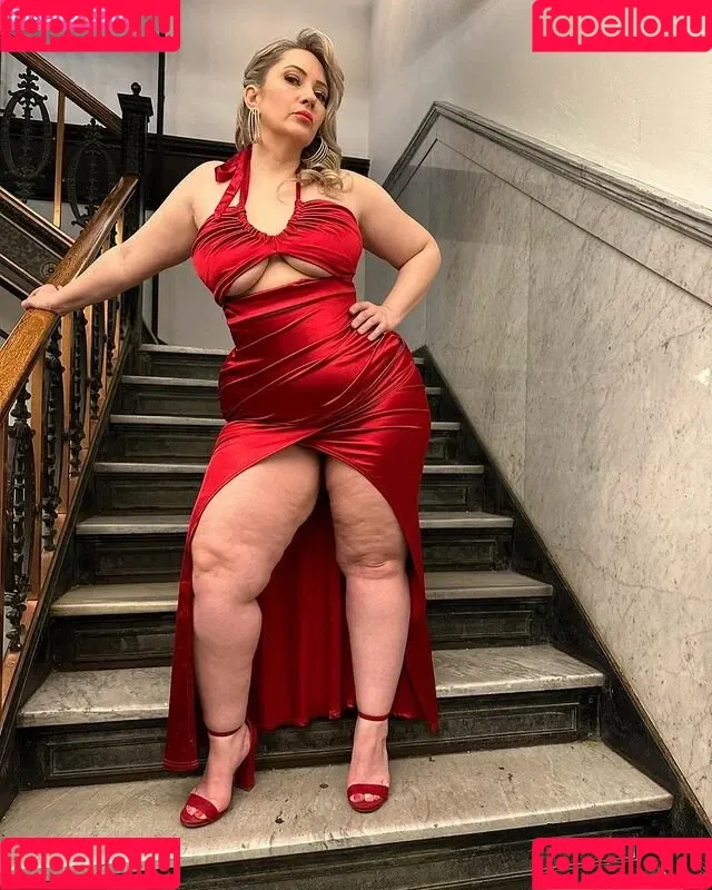 Emma St. James Onlyfans Photo Gallery 