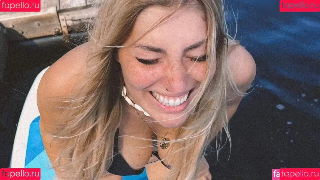 Starletnova Onlyfans Photo Gallery 