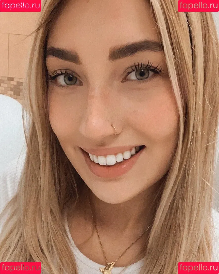 Starletnova Onlyfans Photo Gallery 