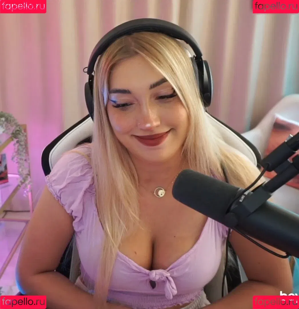 Starletnova Onlyfans Photo Gallery 