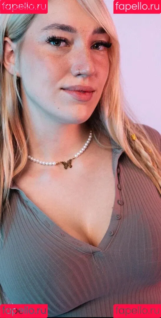 Starletnova Onlyfans Photo Gallery 