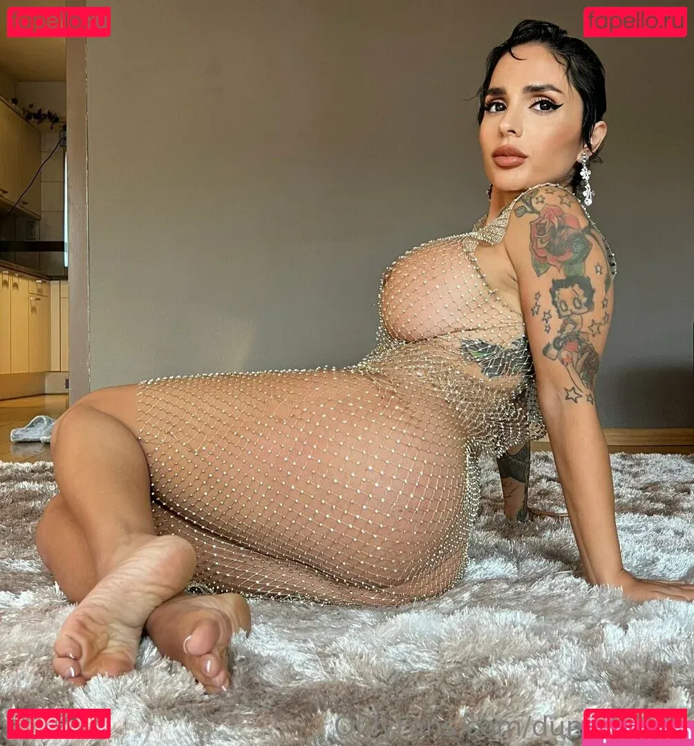 xomisscleo Onlyfans Photo Gallery 