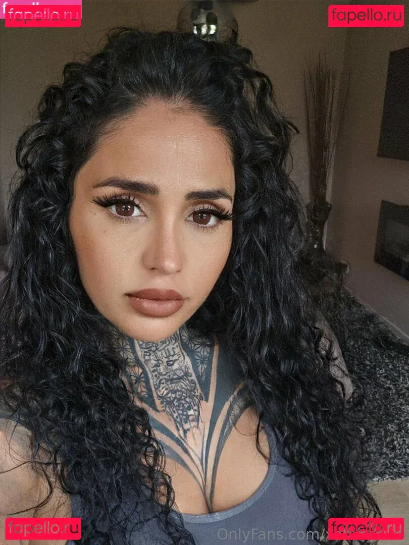 xomisscleo Onlyfans Photo Gallery 