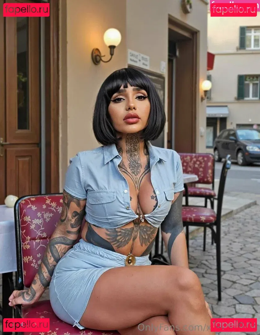 xomisscleo Onlyfans Photo Gallery 