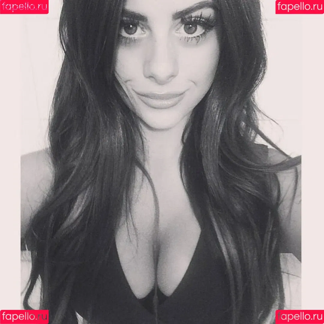 Azzyland Onlyfans Photo Gallery 