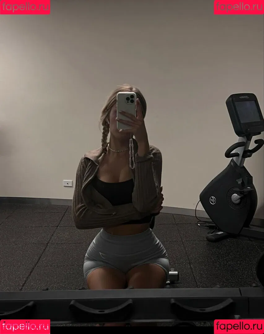 Sophie Schnur Onlyfans Photo Gallery 
