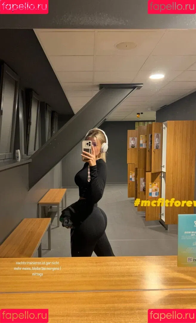 Sophie Schnur Onlyfans Photo Gallery 