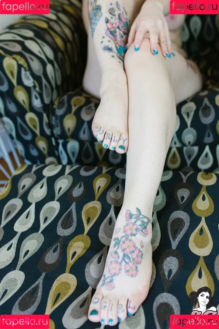 Sirenn Suicide Onlyfans Photo Gallery 