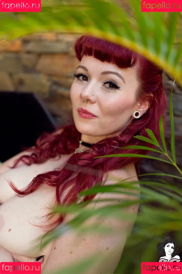 Sirenn Suicide Onlyfans Photo Gallery 
