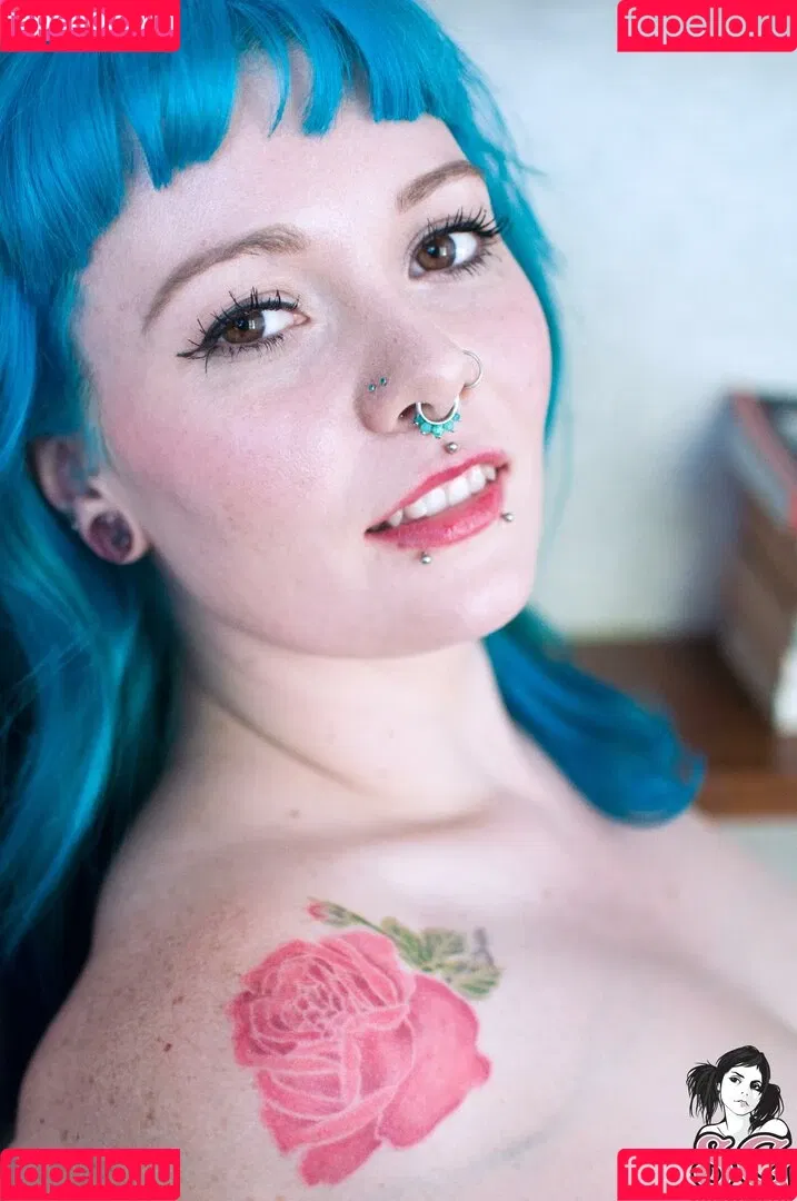 Sirenn Suicide Onlyfans Photo Gallery 