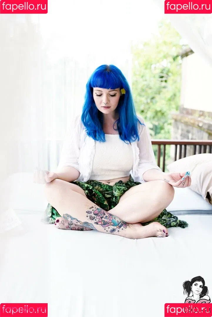 Sirenn Suicide Onlyfans Photo Gallery 