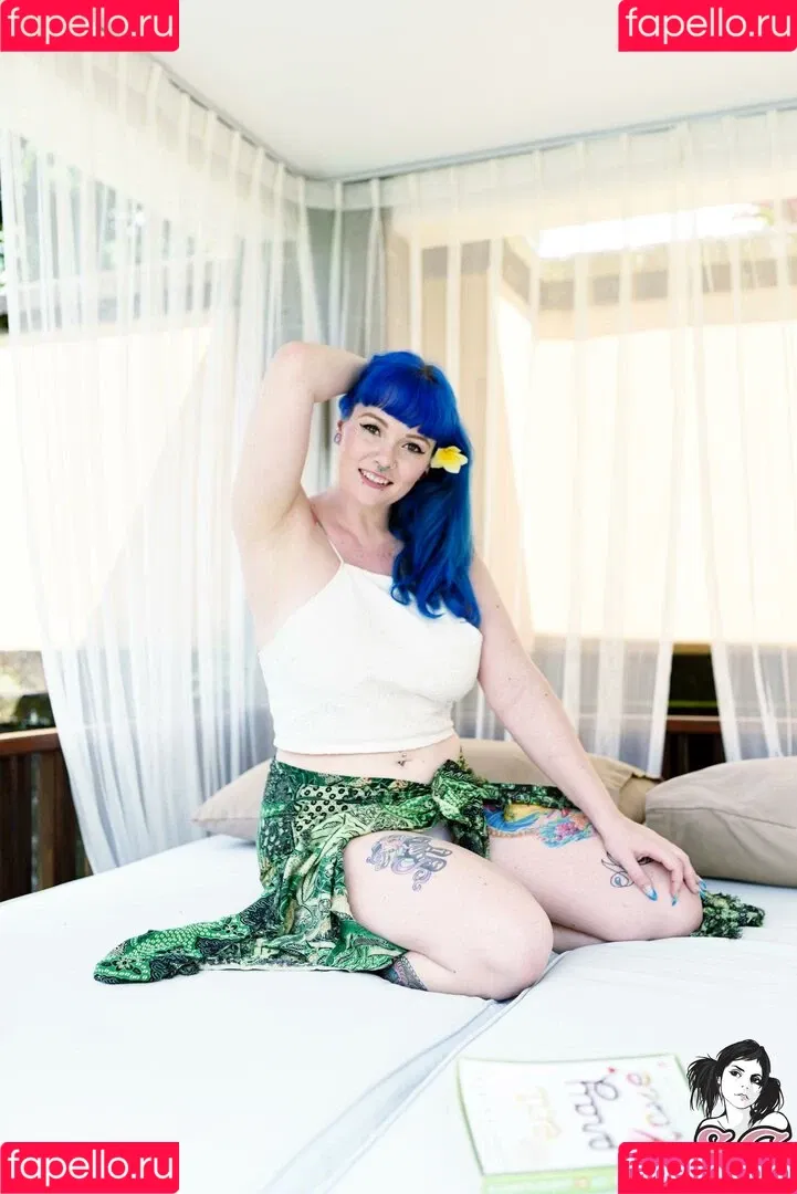 Sirenn Suicide Onlyfans Photo Gallery 