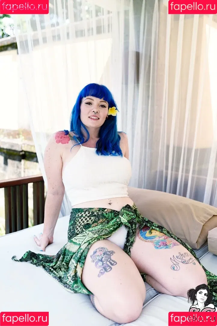 Sirenn Suicide Onlyfans Photo Gallery 