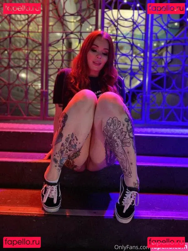 Sirenn Suicide Onlyfans Photo Gallery 