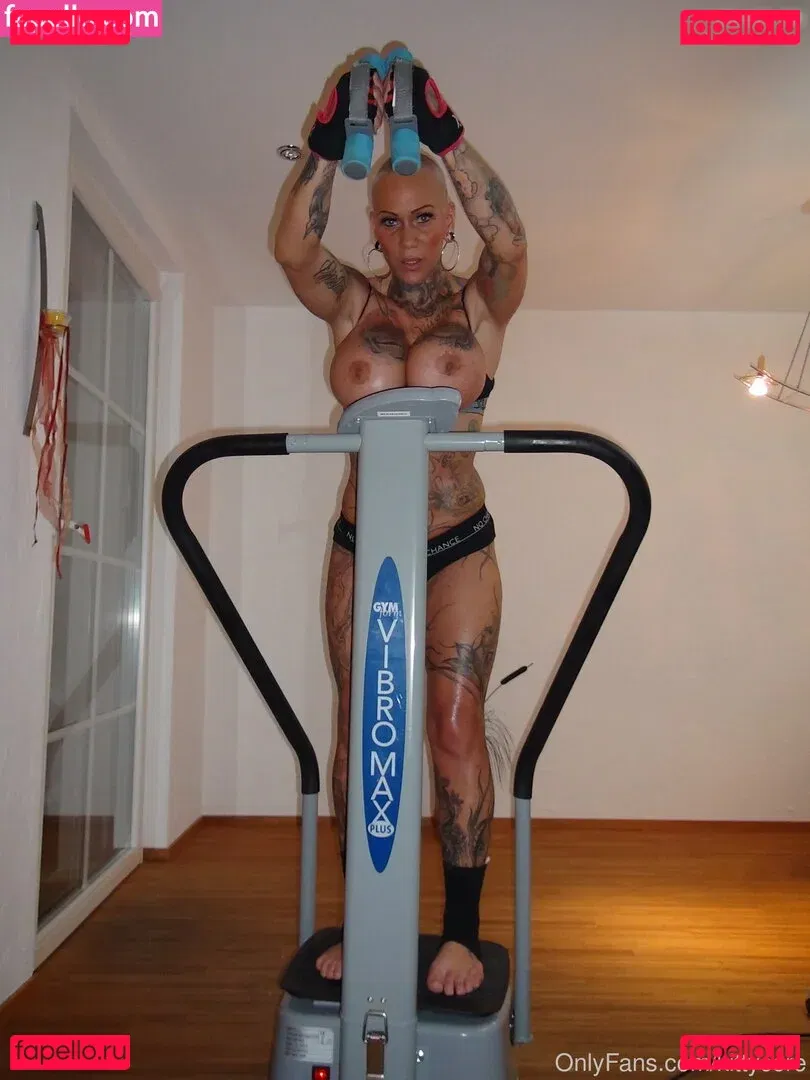 Kitty Core Onlyfans Photo Gallery 