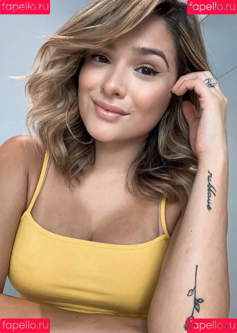 Chachi Gonzales Onlyfans Photo Gallery 
