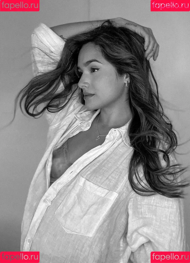 Chachi Gonzales Onlyfans Photo Gallery 