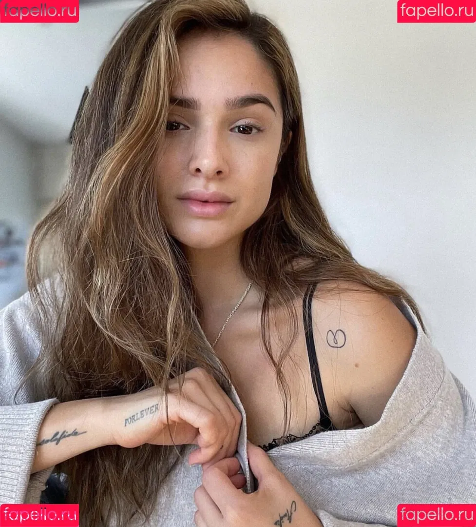 Chachi Gonzales Onlyfans Photo Gallery 