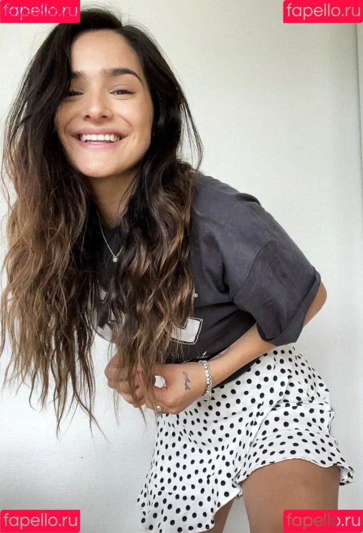Chachi Gonzales Onlyfans Photo Gallery 