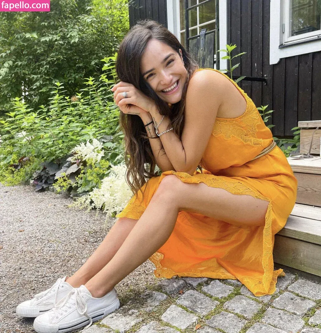 Chachi Gonzales Onlyfans Photo Gallery 