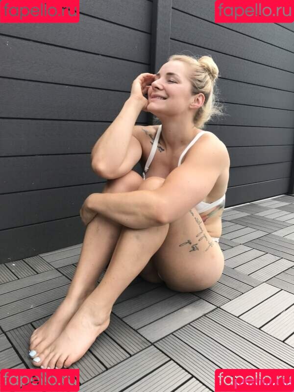 Kimberly Clark Onlyfans Photo Gallery 