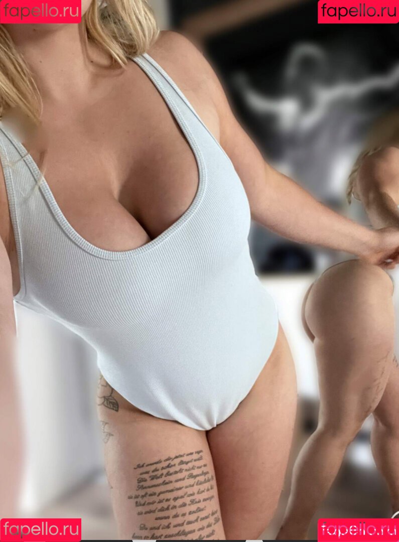 Kimberly Clark Onlyfans Photo Gallery 