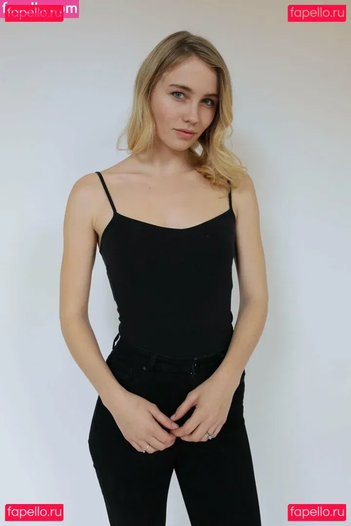 Britneybabe11 Onlyfans Photo Gallery 