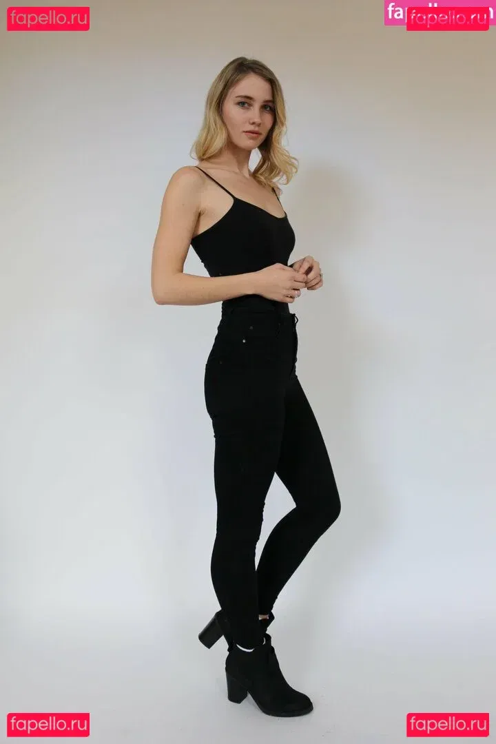 Britneybabe11 Onlyfans Photo Gallery 