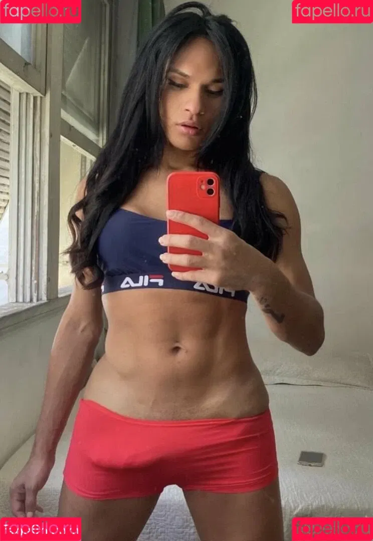 SophiaOliverofc Onlyfans Photo Gallery 