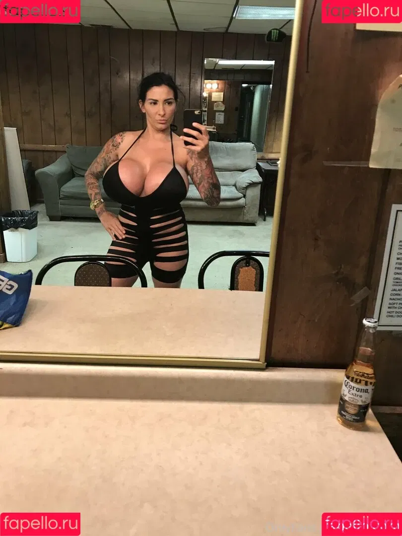 Ricki Raxxx Onlyfans Photo Gallery 
