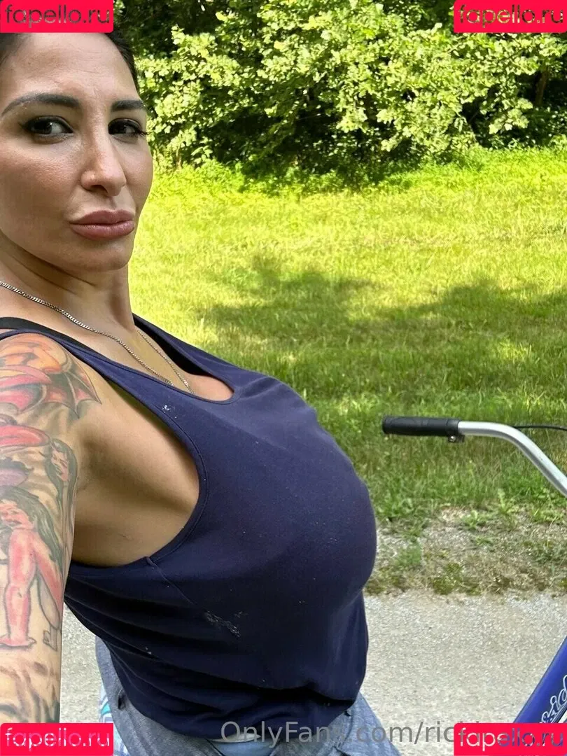 Ricki Raxxx Onlyfans Photo Gallery 